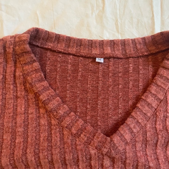 Rust Ribbed V-Neck Sweater - Picture 2 of 5